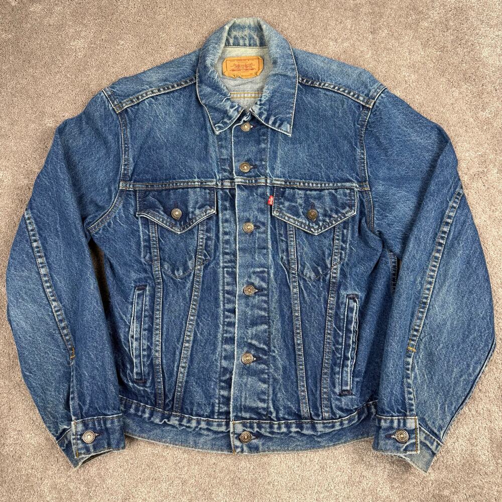 Vtg Levi's Denim Jacket Size M 42R Blue 90s Streetwear Grunge Trucker 70506-0216 - Picture 1 of 4